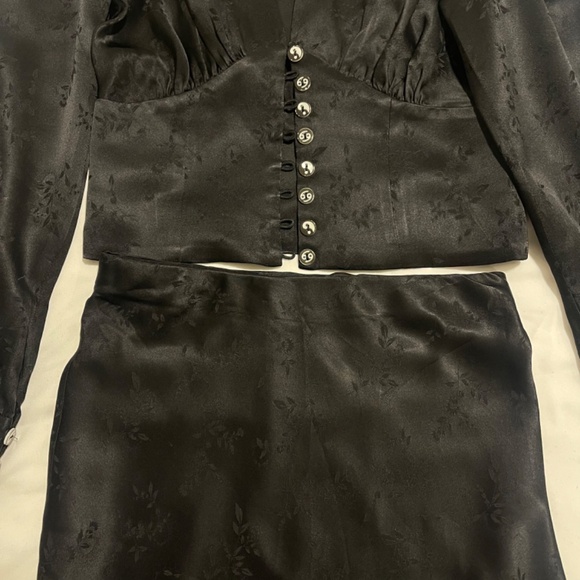 Realisation Par Silk blouse and skirt set - Picture 4 of 9